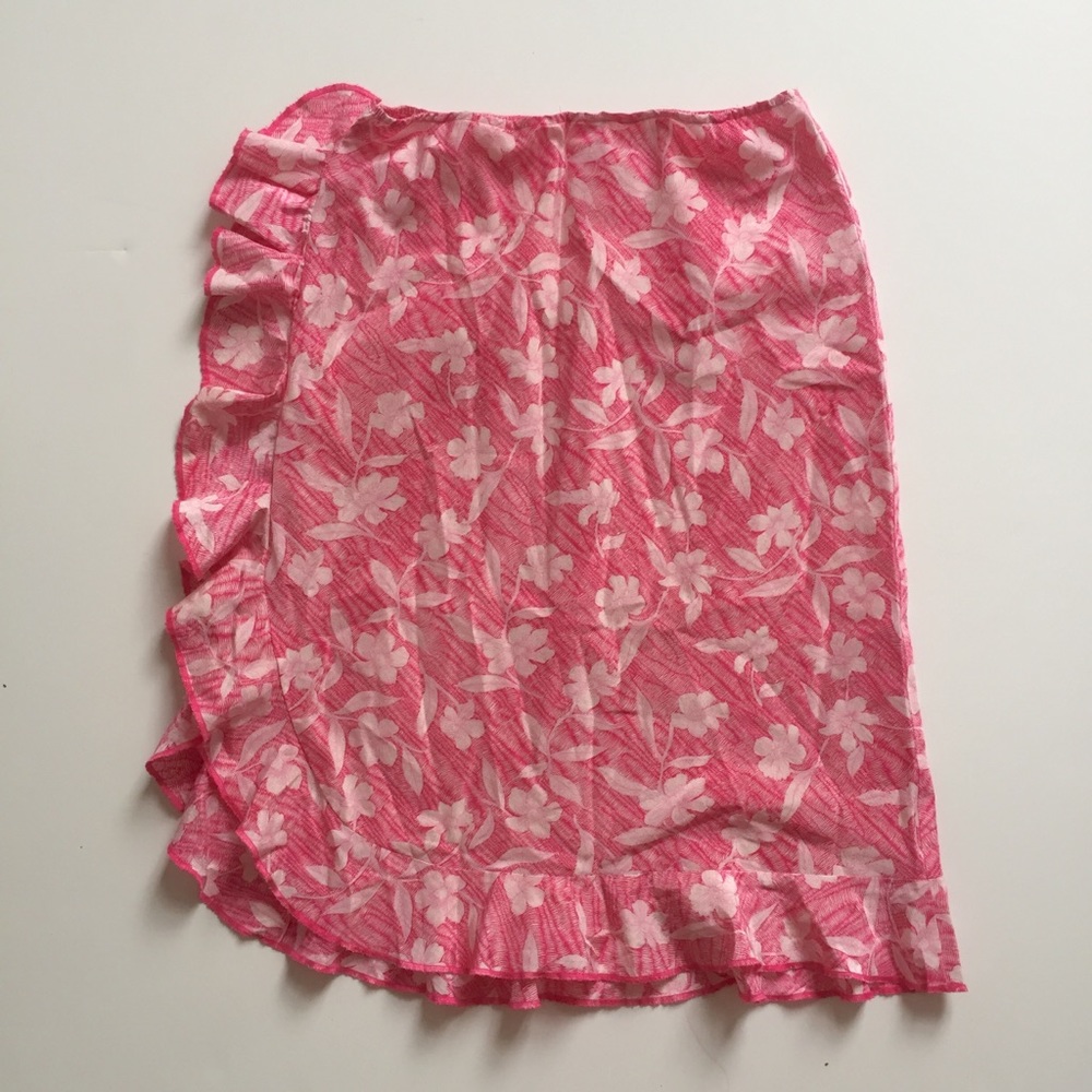 Calypso’s Pink skirt